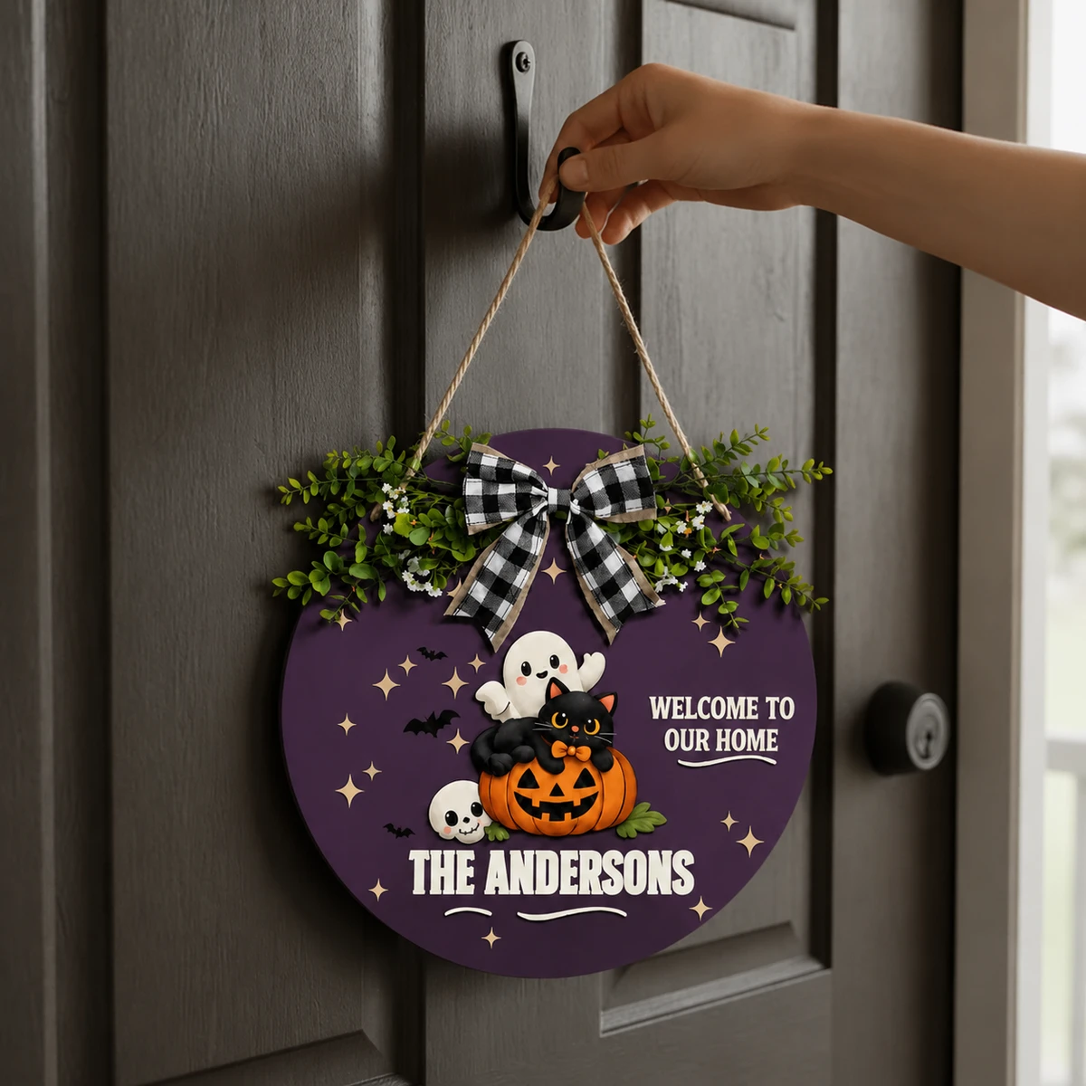 Custom Family Halloween Door Hanger, Personalized Name Ghost Cat Sign, Pumpkin Welcome Home Decor, Spooky Cute Autumn Decoration Gift