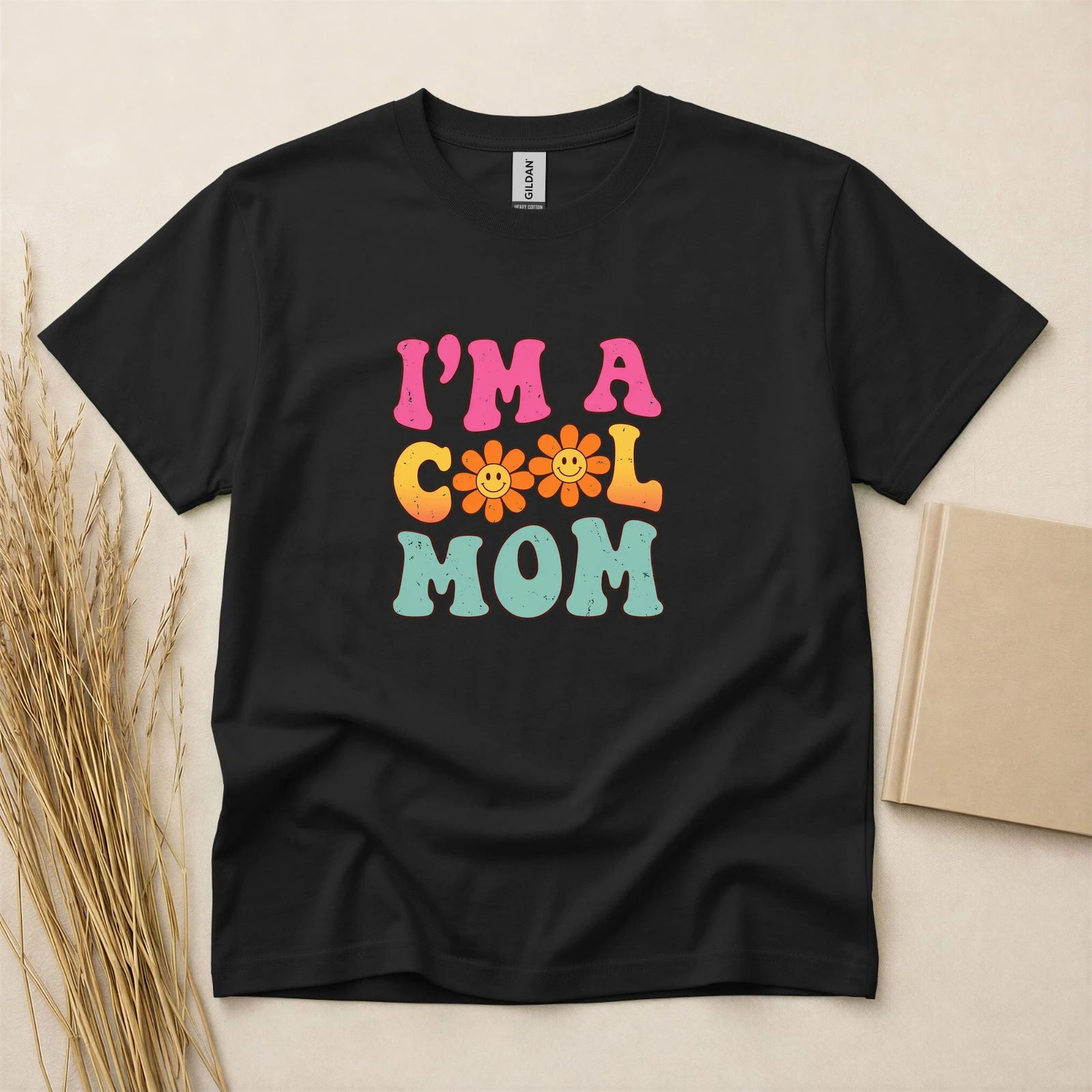I'M A Cool Mom Retro Flower T-Shirt