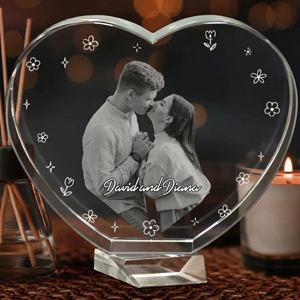 Custom Photo Loving Couple Family - Personalized Crystal Heart