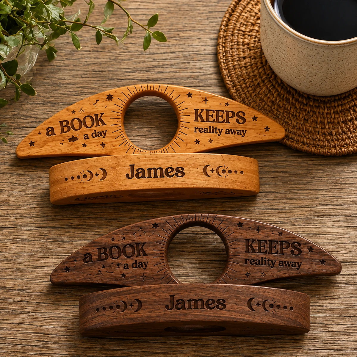 Book Page Holder, Engraved Wooden Thumb Page Turner For One-Hand Reading, Unique Gift For Book Lovers, Teachers, Mom Or Dad